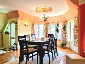 Two-Floor Sunny Apartment in City Centre