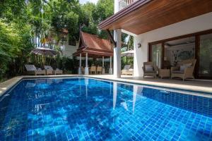 3 BR Villa Leelavadee, seconds to the beach