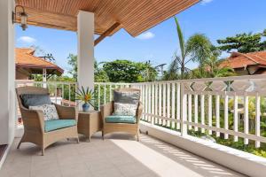 3 BR Villa Leelavadee, seconds to the beach