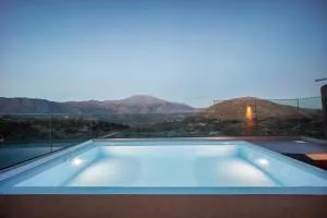 Luxury apartment with rooftop pool in Meronas - Amárion