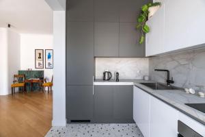 Stunning Acropolis View 2BR Apartment by UPSTREET