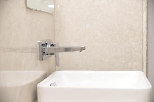Z Bliss Suites, BKC