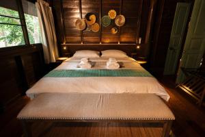 Hom Klin Paa หอมกลิ่นป่า