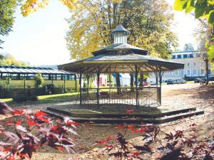 Hotels Grand Hotel de Bourbon-Lancy - Spa et Restaurant - Logis : photos des chambres