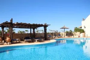 Carolinas Paradise Stunning Villa with Golf Pool Views at La Manga Club - Portman