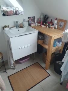 Appartements Le 105 - appart-sympa - T2 vue jardin et cave - Larmor-Plage : photos des chambres