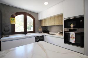 Carolinas Paradise Stunning Villa with Golf Pool Views at La Manga Club