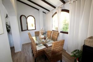 Carolinas Paradise Stunning Villa with Golf Pool Views at La Manga Club