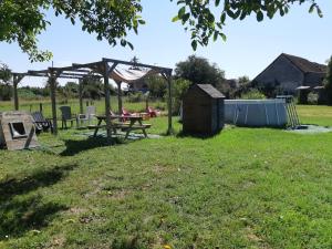 Maisons de vacances Les chatillonnes 25 minutes du zoo de beauval : photos des chambres