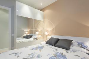 Modern Eixample Apartment