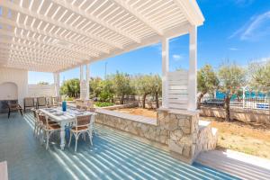 Villa Giusy 2 by BarbarHouse - 4-star hotels in Marina di Mancaversa