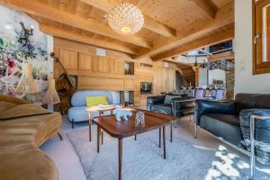 Chalets Chalet FLOCON Serre Chevalier cinema sauna jaccuzi, piscine ete : photos des chambres