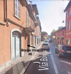 Two-Bedroom Apartment with Garden room in Old Borgo Vico