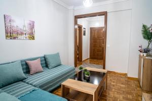 Feel Greek Hospitality #Θ006