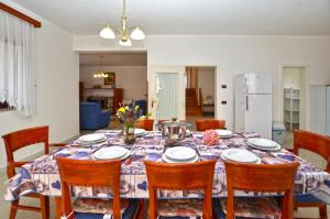 Villa Deni with private pool