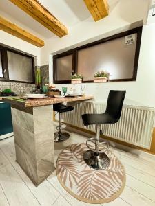 Sunflower Central Free parking