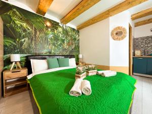 Sunflower Central Free parking