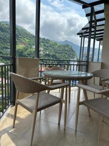 Gonio N802 Beachfront Mountain view apartment