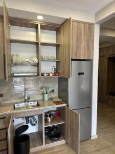 Gonio N802 Beachfront Mountain view apartment