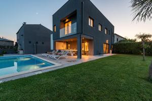 Villa Lux ZadarVillas