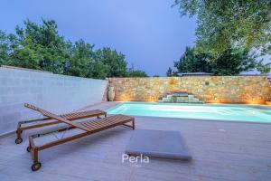 Holiday home Casa LYRA with heated pool in Novigrad 800m from the beach