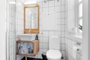 Homerentals Apartments - Behind Bryggen & historic cobblestone streets - 2 Floor renovated from february 2025