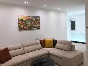 Heart of Mitrovica - 米特罗维察