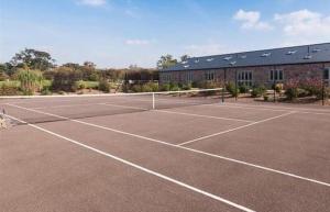 Luxury Barn near Wells - Pool, Gym