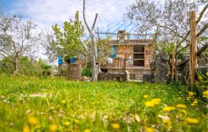 1 Bedroom Pet Friendly Home In Poljica