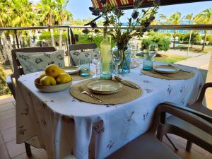 VistaMar Beautiful Apartment with Amazing Sea View, Pineda de Mar