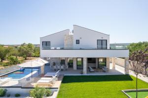 Luxury Villa Terra Dalmatica heated pool jacuzzi sauna
