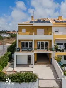 Sunlight Villa - Lourinhã Center - Lourinhã