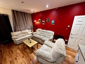 1 Bed Flat - Sleeps 3 - Pets - Parking - Wifi