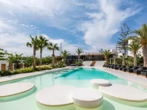 Akkadian LGBT Boutique Hotel - Drafaki