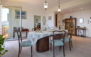 Lovely Apartment In Bagheria With Wifi