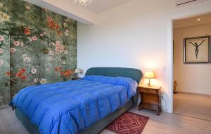 2 Bedroom Cozy Apartment In Bagheria