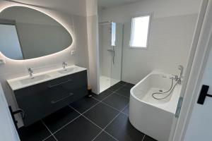 Maisons de vacances Grande maison en sologne : photos des chambres