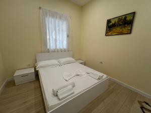 Anxhelos Apartments