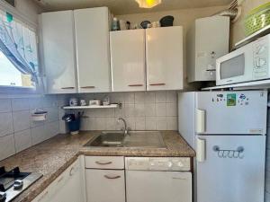 Appartements Appartement 2P 42m² a Quiberon, proche plage, loggia S/O, parking, animaux acceptes - FR-1-478-73 : photos des chambres