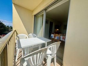 Appartements Appartement 2P 42m² a Quiberon, proche plage, loggia S/O, parking, animaux acceptes - FR-1-478-73 : Appartement (4 Adultes)