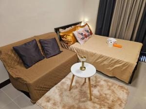 Warm and Cozy, Resort like Condo in LapuLapu 14th flr Near Airport