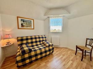 Appartement 3 pièces avec loggia, centre-ville Quiberon, 20m de la plage, animaux acceptés - FR-1-478-126
