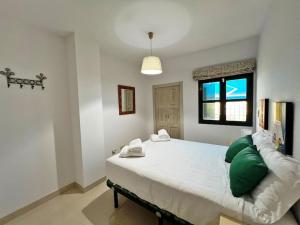 Nuevo y exclusivo ático de playa