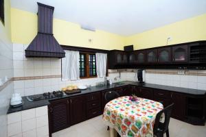 Illam Heritage inn Bungalow l 4 BHK