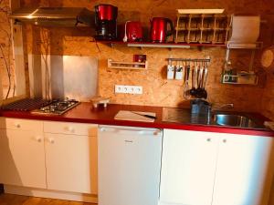 CHALET DES CHEVREUILS -les chalets de Montsermage