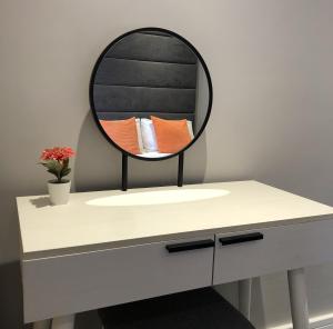 Long-Term Contractor Stay - Quiet, Comfy & Hassle-Free - Apartment 1