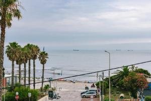 RENT4REST Estoril Seafront Apartments