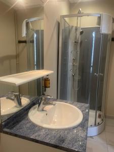 Hotels Hotel de la Terrasse : photos des chambres