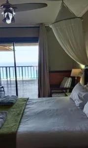 Baleia 11 Ponta do Ouro - Enkovukeni