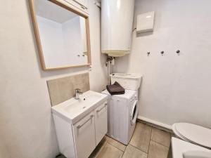 Appartements GregBnb - CLIMATISE - T2 Terrasse 38m2 - WiFi : photos des chambres